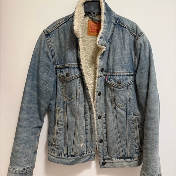 Levi's Blue Denim Jacket with Sherpa Lining - Picture 1 of 4